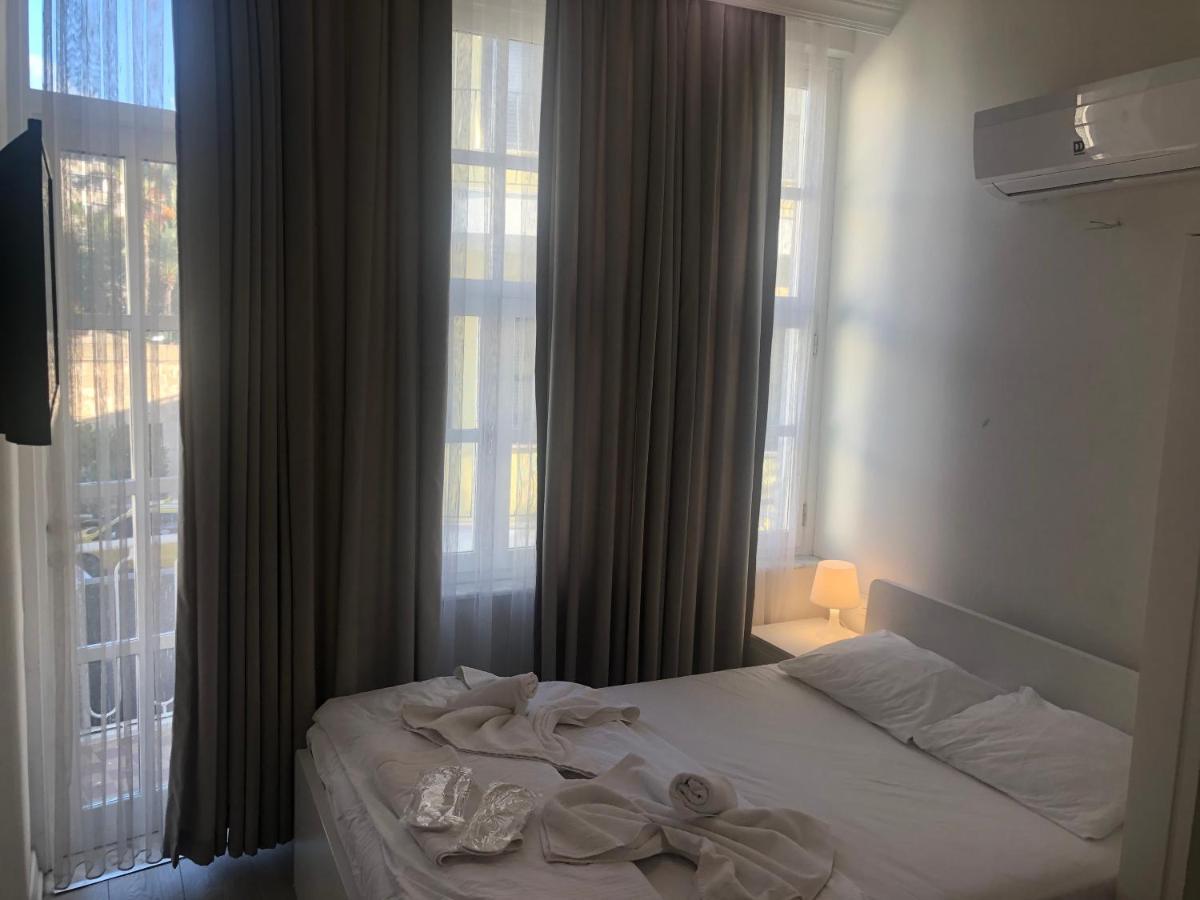 Atici Hotel Antalia Esterno foto